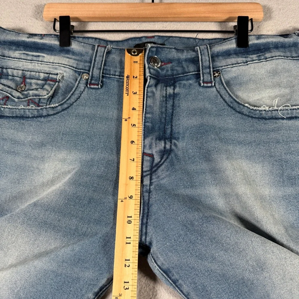 True Religion Geno Relaxed Slim Light Wash Denim Jeans Mens 38 57795-00 Blue